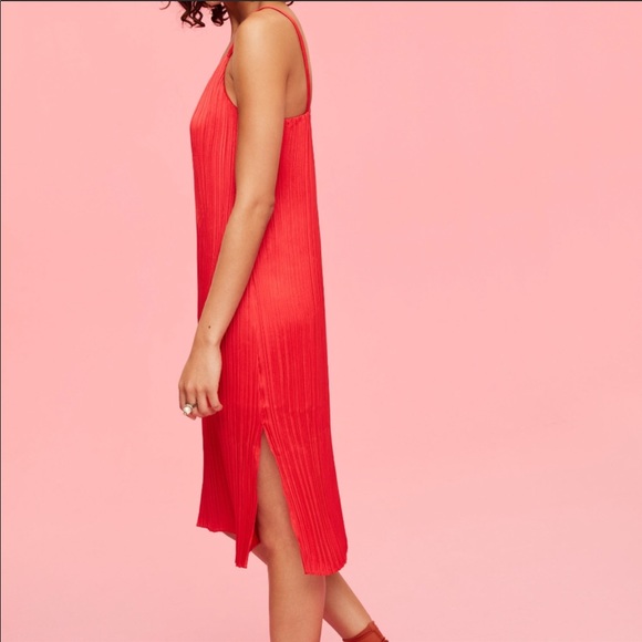 Little Moon Aritzia Pleated Raphia dress XS - Picture 6 of 8